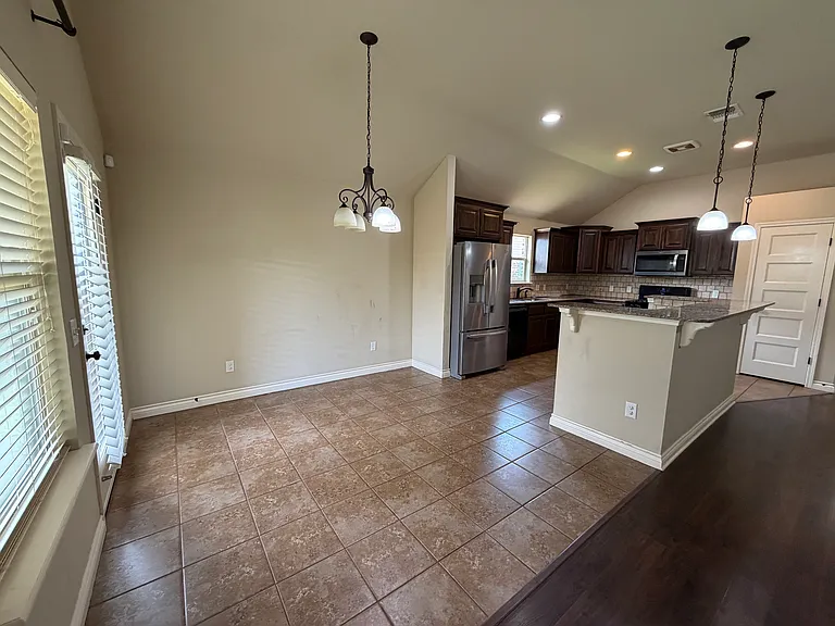 3420 Bear Mountain Dr — Photo 19