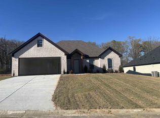 115 Red Wing Way, Haskell, AR 72015