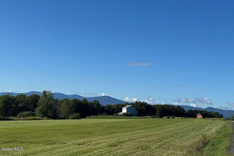 4th image of L7.110 County Route 402
