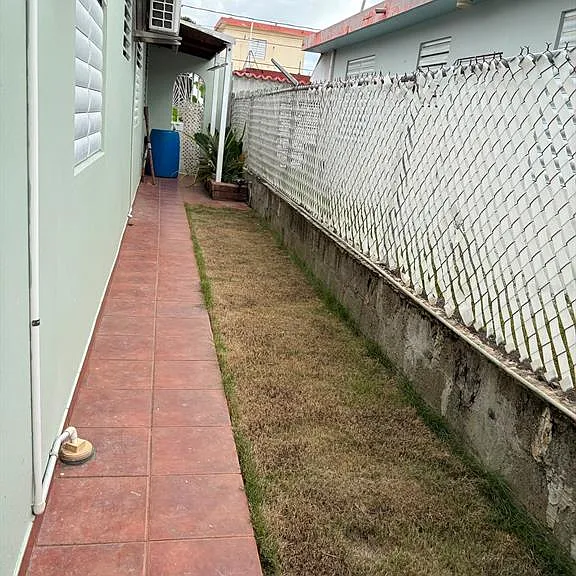 13 Calle Tizol Urb El Seco — Photo 10
