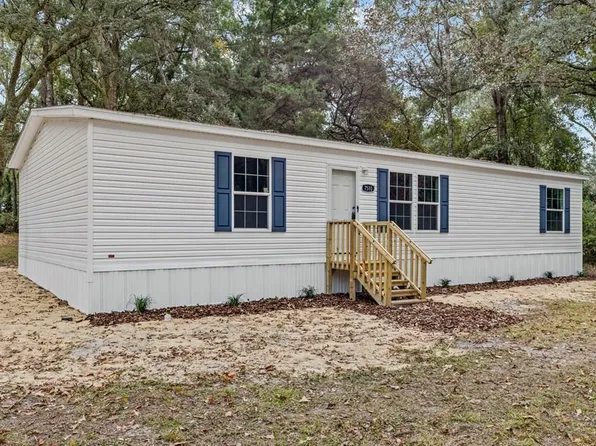 7510 NW 167th Pl, Trenton, FL 32693