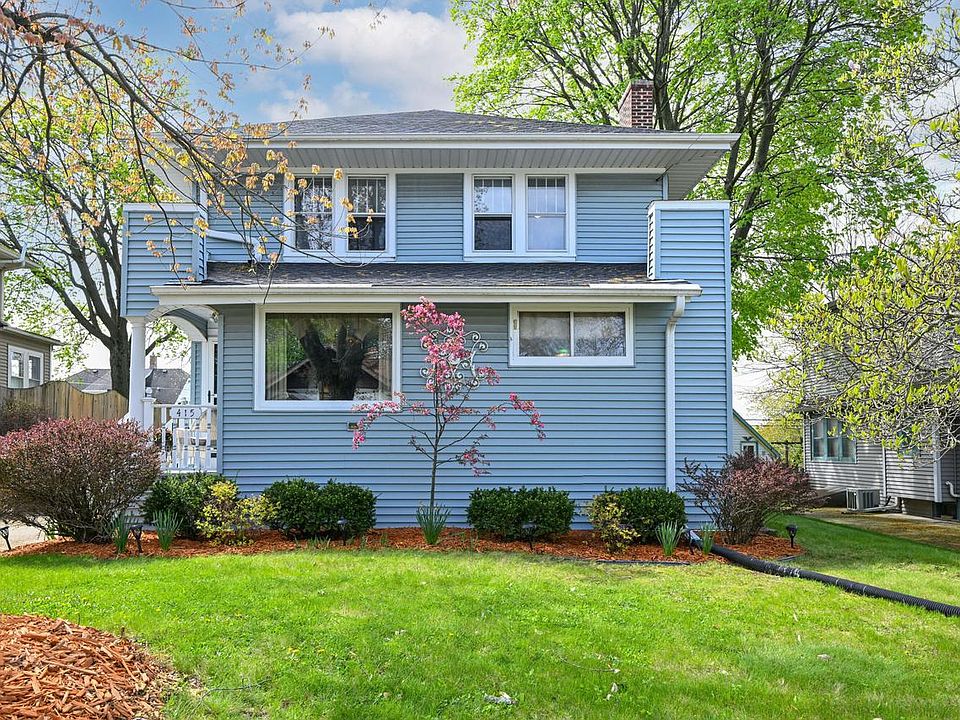 1st image of 415 E College AVENUE