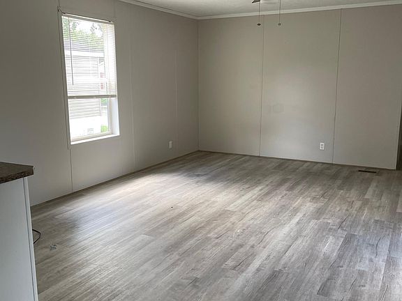 5th image of 5365 Dorchester Dr #283