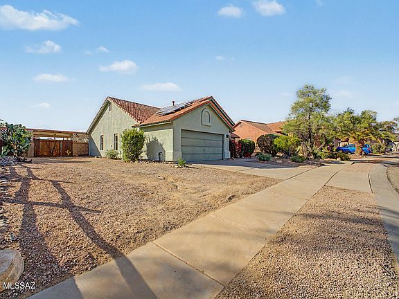 5th image of 9907 N Longford Dr