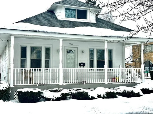 1202 Kellogg Ave, Utica, NY 13502