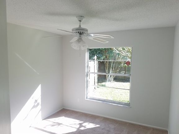 2nd image of 4744 Dunbarton Dr