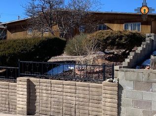 1410 Kit Carson Dr, Gallup, NM 87301