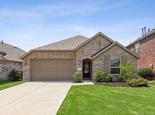 1728 Outpost Creek Ln, Aubrey, TX 76227