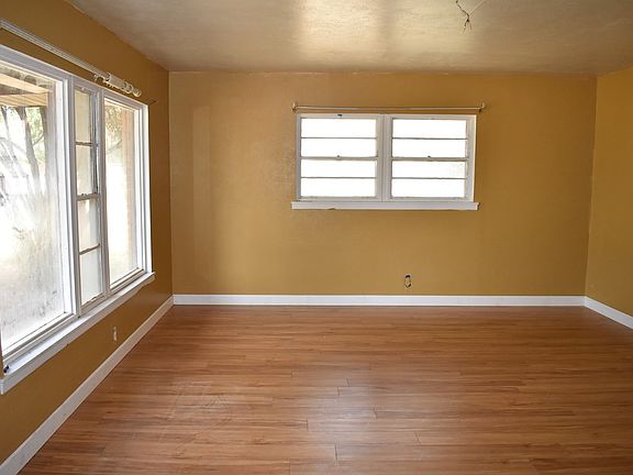 3rd image of 510 N. Carroll