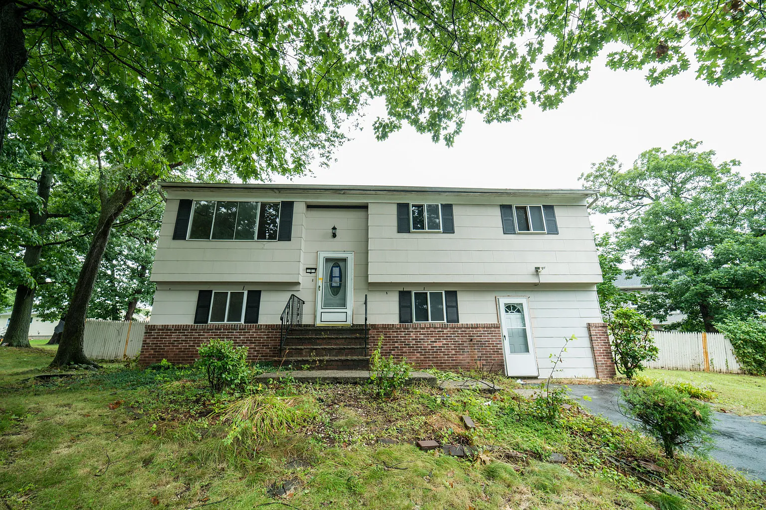 3 Tall Oaks Rd photo 1