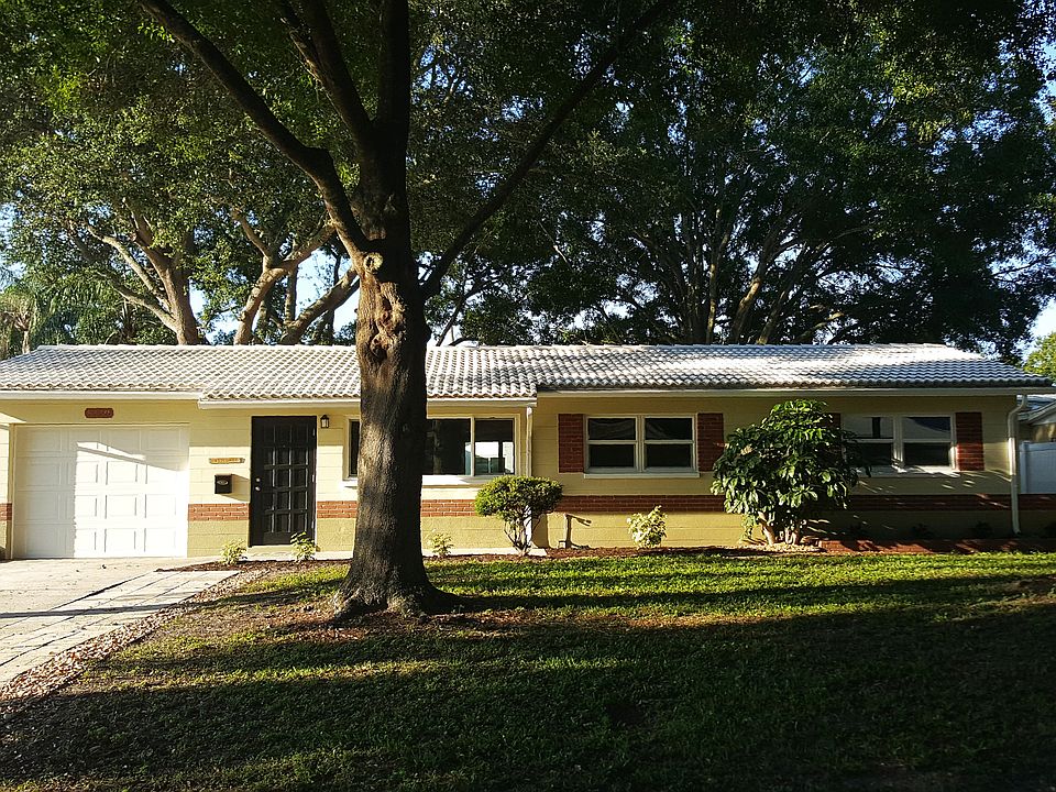 1st image of 5660 33rd Ave N