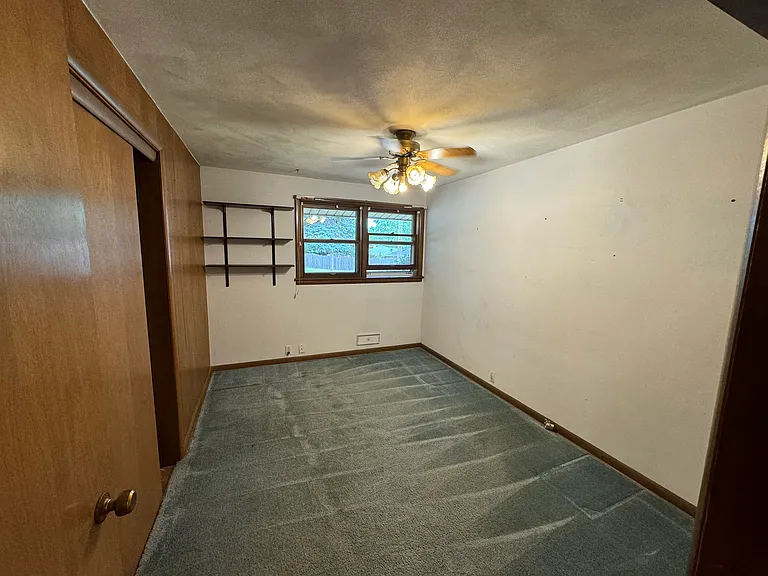 2204 Wyoming Dr — Photo 4
