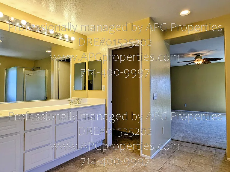 2439 N Cameo Ct — Photo 9