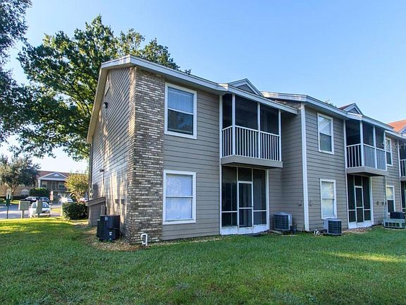 2nd image of 121 Reserve Cir APT 101