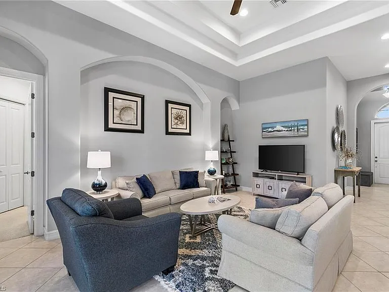 7778 Ashton Rd — Photo 4