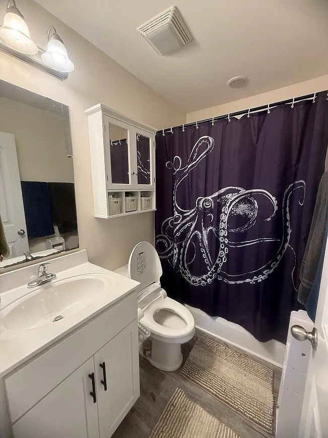 406 Caverly Lane - . — Photo 4