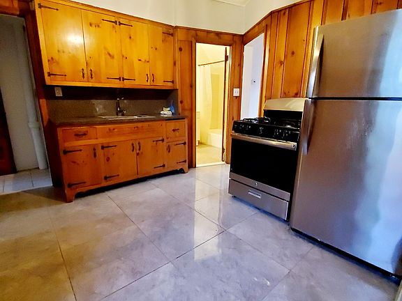 2nd image of 122 Williams Ave #1L