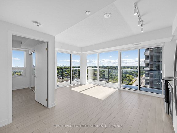 4th image of 4010 Eglinton Ave W #1315