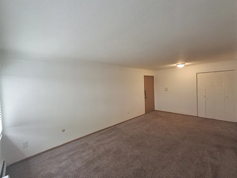 English Conway Place — Photo 71
