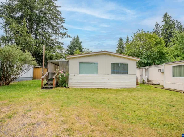 3134 Highway 20 APT 12, Sweet Home, OR 97386