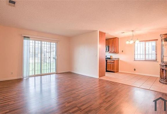2nd image of 7530 Skelton Way