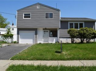 14 Pinho Ave, Carteret, NJ 07008