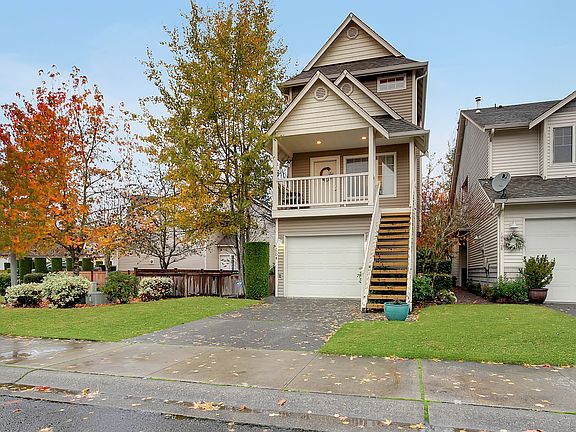 2nd image of 12504 64th Ave E