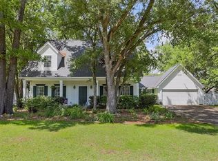 1335 State St, Mandeville, LA 70448