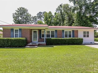 7 Oak St, Bloomingdale, GA 31302