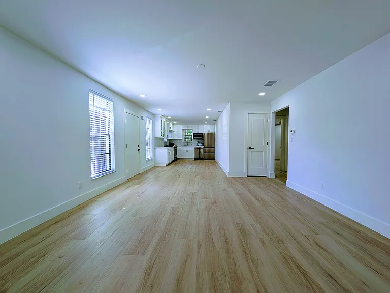 1000 Tarpon Woods Blvd #101 — Photo 9