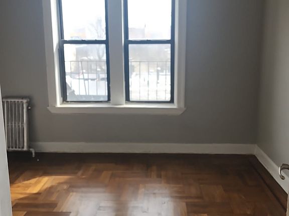 5th image of 1642 W 11th St #B2