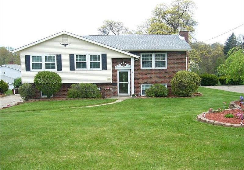 Welcome to 103 Poplar Drive, Center Township, Central Valley School District, Monaca, PA 15061