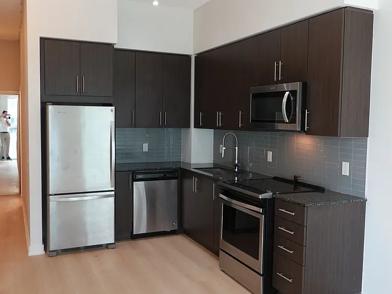 4055 Parkside Village Dr #722 — Photo 8