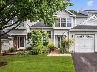 21 Vandeventer Ct, Sayreville, NJ