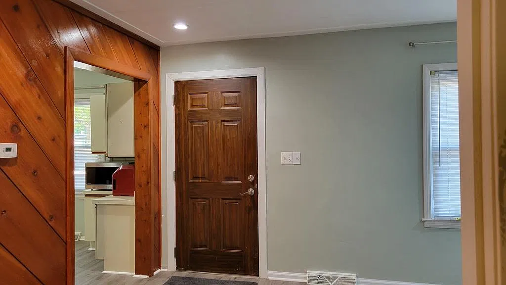 2 bed, 1008 sqft, $1,600 — Photo 4
