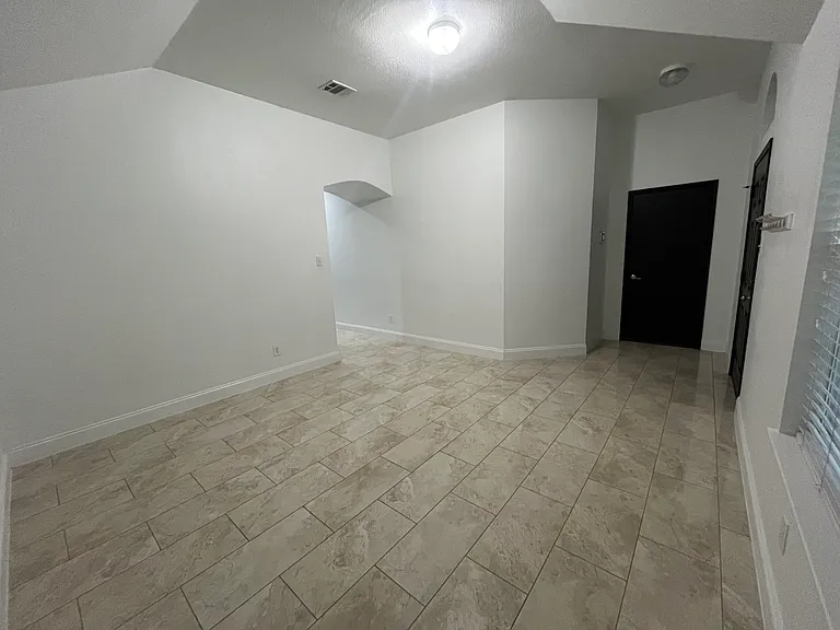 6304 Spring Ranch Dr — Photo 3