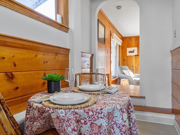 5th image of 48 McKinley St #48