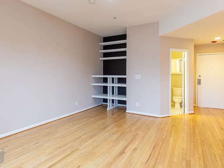 1415 Chapin St NW #306 — Photo 6