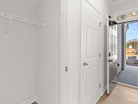 3rd image of 3031 Manor Hill Pl