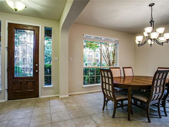 3rd image of 13785 Valley Mills Dr