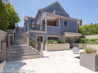 2 Winn St #A, Nantucket, MA 02554