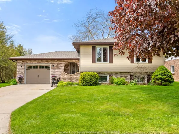 42 William Ave, Kingsville, ON N9Y 3T4