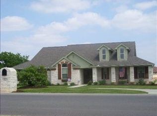 410 Skyline Dr, Copperas Cove, TX 76522