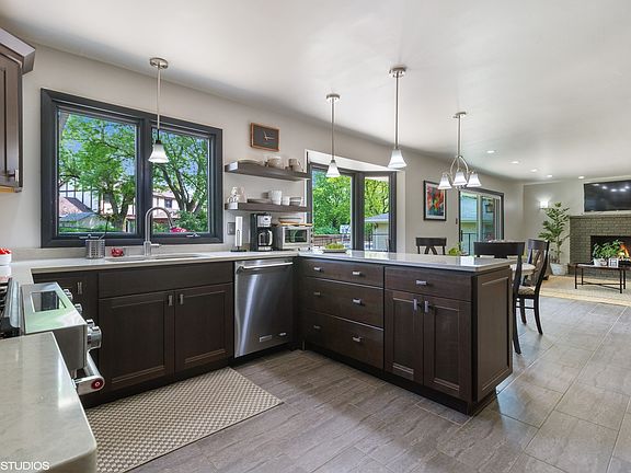 3rd image of 7526 W Pottawatomi Dr