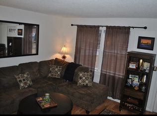 91 Niles Hill Rd, New London, CT 06320