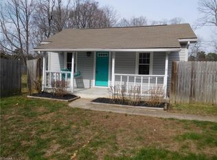 3755 Hillcroft Ln, Walkertown, NC 27051