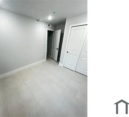 2 bed, $1,800 — Photo 4