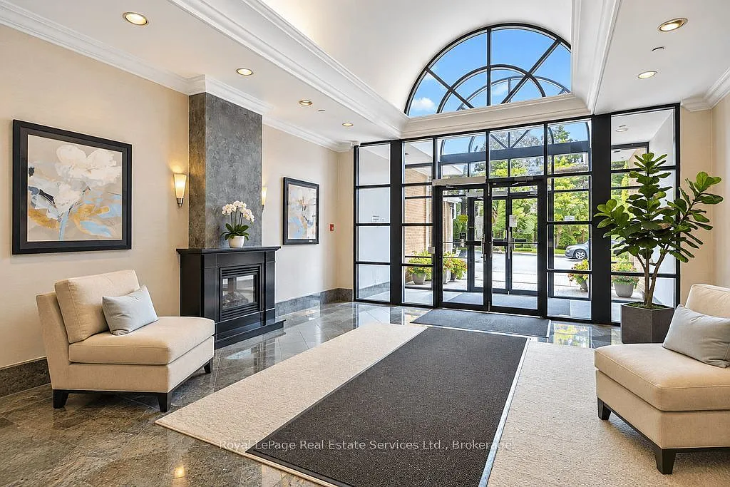 2 bed, $3,900 — Photo 2