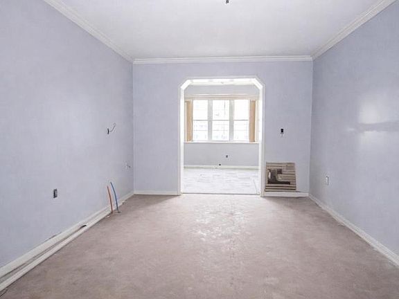 4th image of 6623 Guyer Ave