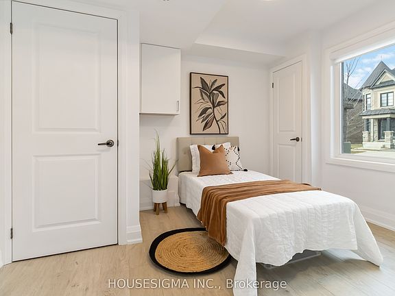 5th image of 1264 Merton Rd